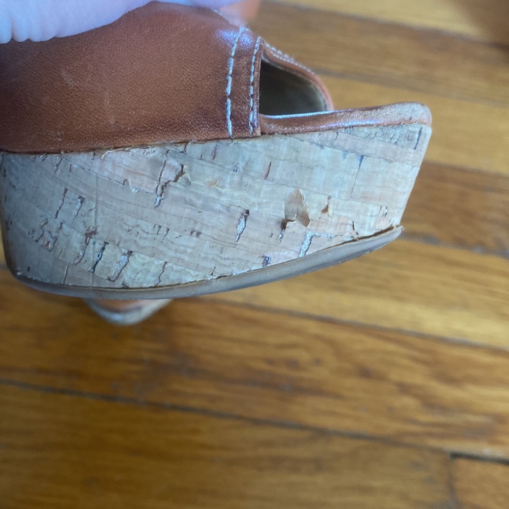 Nine West Cork and Leather Heels - Picture 5 of 7